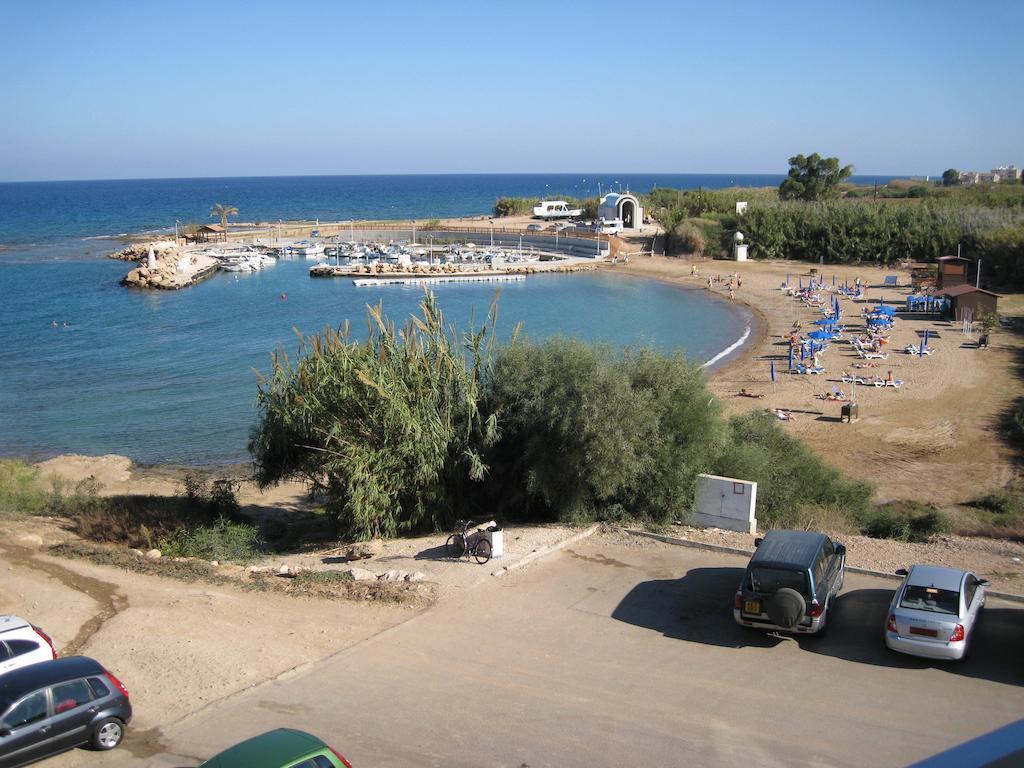 Trident Beach Apartment Protaras Exterior photo